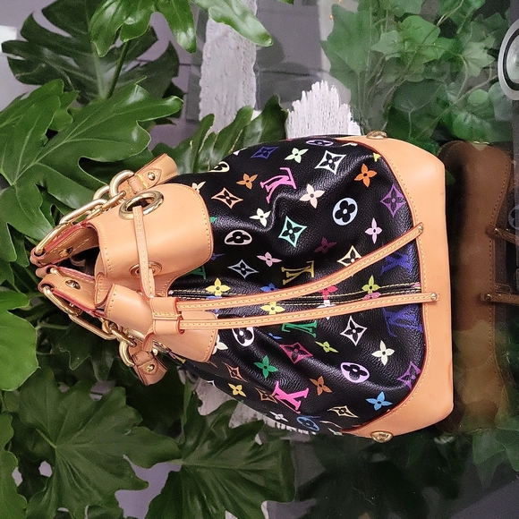 AUTHENTIC LOUIS VUITTON MULTICOLORE URSULA - Picture 4 of 16